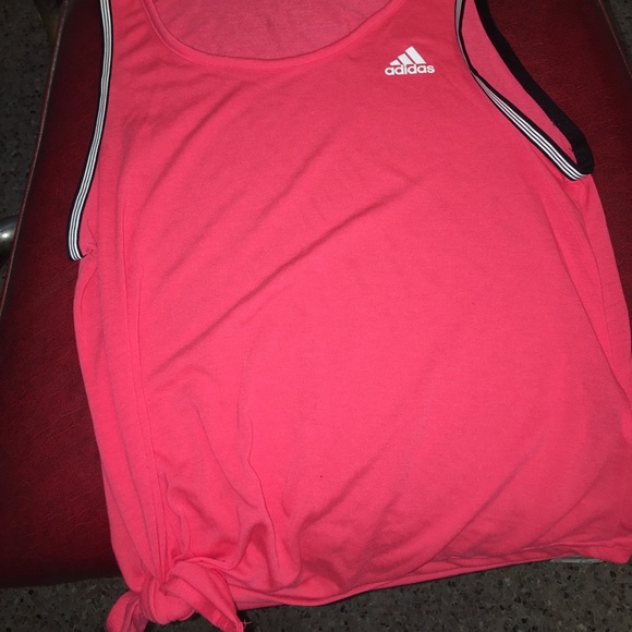 Adidas short set - Picture 1 of 8